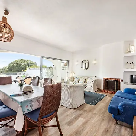 Casa Felicidadi Villa Olhos de Agua (Albufeira)